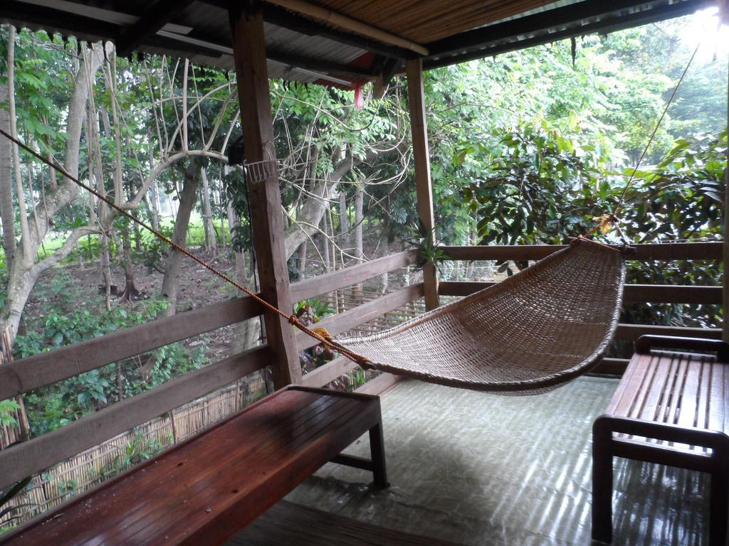 Victoria Guest House And Cottages Puerto Princesa Exterior foto