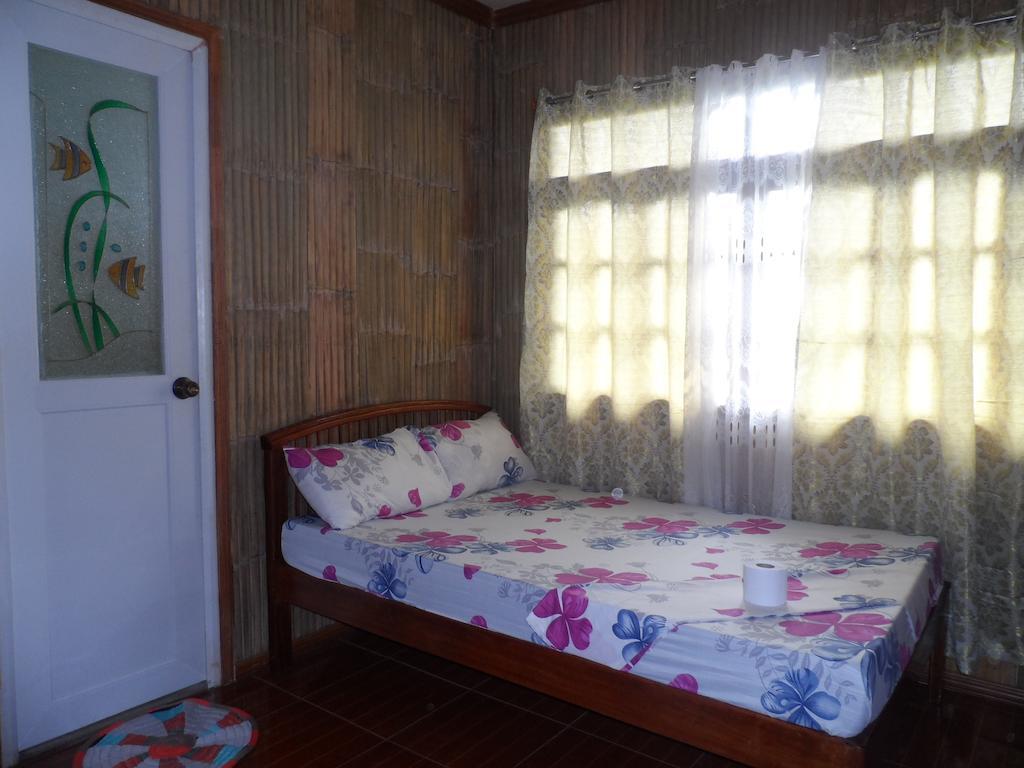 Victoria Guest House And Cottages Puerto Princesa Zimmer foto